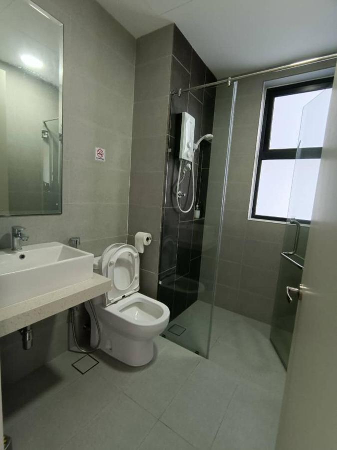 The Clio 2 Residences, Beside Conezion, Beside Ioi City Mall, Opposite Serdang Hospital, Beside Uniteen And Upm, Putrajaya Bagian luar foto